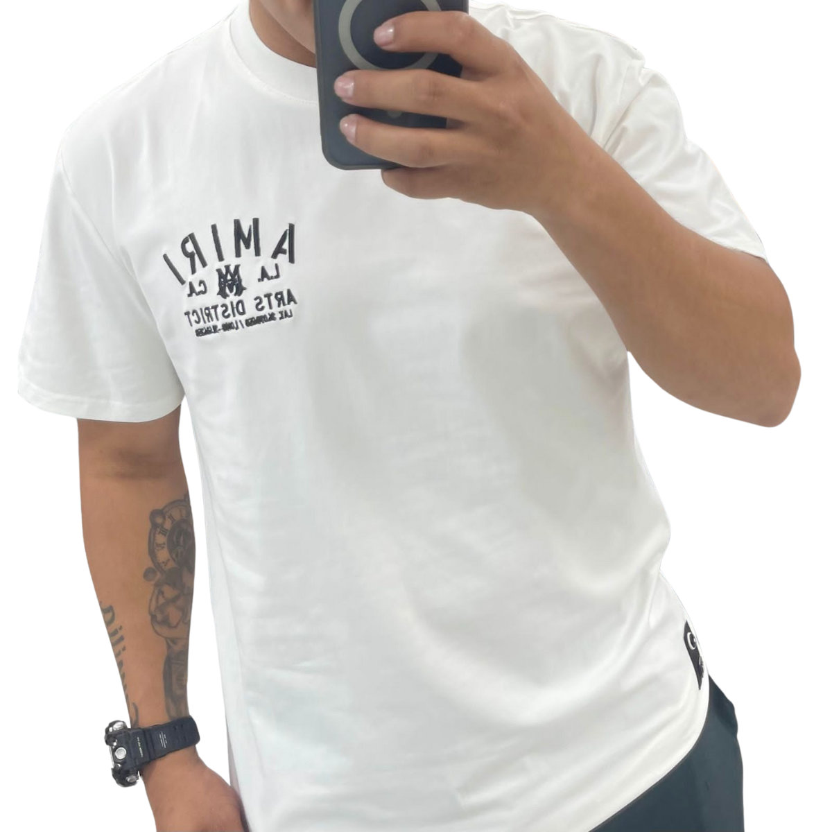 Comprar Camiseta Amiri Original Playera Hombre - Onlineshoppingcenterg. Si estás buscando comprar camiseta Amiri original playera para hombre, en Onlineshoppingcenterg tenemos lo que necesitas. Las camisetas Amiri son conocidas por su estilo moderno y sus materiales de alta calidad, ideales para quienes buscan una prenda única y de lujo. Aquí encontrarás todo lo que necesitas saber sobre estas playeras y cómo elegir la que mejor se adapte a ti.  ¿Por Qué Comprar Camiseta Amiri Original? Las camisetas Amiri combinan moda y exclusividad. Esta marca californiana es reconocida por su enfoque en la calidad y el diseño innovador. Cada playera Amiri destaca por su toque único, desde las clásicas camisetas Amiri negras hasta diseños artísticos como la camiseta Amiri ángel y la camiseta Amiri pintura. Son perfectas para quienes quieren un estilo de lujo que refleje su personalidad.  Ventajas de Comprar Camiseta Amiri en Onlineshoppingcenterg Originalidad Garantizada: Todas nuestras playeras Amiri son auténticas, por lo que puedes comprar con confianza. Variedad de Diseños: Desde modelos clásicos hasta ediciones especiales como la camisa Amiri California o la camisa Amiri verde. Precios Competitivos: Disfruta de precios ajustados para la mejor calidad y estilo de Amiri. Compra Rápida y Segura: En Onlineshoppingcenterg, te garantizamos una experiencia de compra segura. Tipos de Playeras Amiri para Hombre Camisetas Amiri Clásicas Para los que buscan una opción versátil y elegante, las camisetas Amiri negras y las camisetas Amiri blancas son una excelente opción. Estas camisetas son ideales para combinar con diferentes estilos y prendas, manteniendo siempre un look sofisticado.Comprar Camiseta Amiri Original Playera Hombre - Onlineshoppingcenterg. Si estás buscando comprar camiseta Amiri original playera para hombre, en Onlineshoppingcenterg tenemos lo que necesitas. Las camisetas Amiri son conocidas por su estilo moderno y sus materiales de alta calidad, ideales para quienes buscan una prenda única y de lujo. Aquí encontrarás todo lo que necesitas saber sobre estas playeras y cómo elegir la que mejor se adapte a ti.  ¿Por Qué Comprar Camiseta Amiri Original? Las camisetas Amiri combinan moda y exclusividad. Esta marca californiana es reconocida por su enfoque en la calidad y el diseño innovador. Cada playera Amiri destaca por su toque único, desde las clásicas camisetas Amiri negras hasta diseños artísticos como la camiseta Amiri ángel y la camiseta Amiri pintura. Son perfectas para quienes quieren un estilo de lujo que refleje su personalidad.  Ventajas de Comprar Camiseta Amiri en Onlineshoppingcenterg Originalidad Garantizada: Todas nuestras playeras Amiri son auténticas, por lo que puedes comprar con confianza. Variedad de Diseños: Desde modelos clásicos hasta ediciones especiales como la camisa Amiri California o la camisa Amiri verde. Precios Competitivos: Disfruta de precios ajustados para la mejor calidad y estilo de Amiri. Compra Rápida y Segura: En Onlineshoppingcenterg, te garantizamos una experiencia de compra segura. Tipos de Playeras Amiri para Hombre Camisetas Amiri Clásicas Para los que buscan una opción versátil y elegante, las camisetas Amiri negras y las camisetas Amiri blancas son una excelente opción. Estas camisetas son ideales para combinar con diferentes estilos y prendas, manteniendo siempre un look sofisticado.Comprar Camiseta Amiri Original Playera Hombre - Onlineshoppingcenterg. Si estás buscando comprar camiseta Amiri original playera para hombre, en Onlineshoppingcenterg tenemos lo que necesitas. Las camisetas Amiri son conocidas por su estilo moderno y sus materiales de alta calidad, ideales para quienes buscan una prenda única y de lujo. Aquí encontrarás todo lo que necesitas saber sobre estas playeras y cómo elegir la que mejor se adapte a ti.  ¿Por Qué Comprar Camiseta Amiri Original? Las camisetas Amiri combinan moda y exclusividad. Esta marca californiana es reconocida por su enfoque en la calidad y el diseño innovador. Cada playera Amiri destaca por su toque único, desde las clásicas camisetas Amiri negras hasta diseños artísticos como la camiseta Amiri ángel y la camiseta Amiri pintura. Son perfectas para quienes quieren un estilo de lujo que refleje su personalidad.  Ventajas de Comprar Camiseta Amiri en Onlineshoppingcenterg Originalidad Garantizada: Todas nuestras playeras Amiri son auténticas, por lo que puedes comprar con confianza. Variedad de Diseños: Desde modelos clásicos hasta ediciones especiales como la camisa Amiri California o la camisa Amiri verde. Precios Competitivos: Disfruta de precios ajustados para la mejor calidad y estilo de Amiri. Compra Rápida y Segura: En Onlineshoppingcenterg, te garantizamos una experiencia de compra segura. Tipos de Playeras Amiri para Hombre Camisetas Amiri Clásicas Para los que buscan una opción versátil y elegante, las camisetas Amiri negras y las camisetas Amiri blancas son una excelente opción. Estas camisetas son ideales para combinar con diferentes estilos y prendas, manteniendo siempre un look sofisticado.